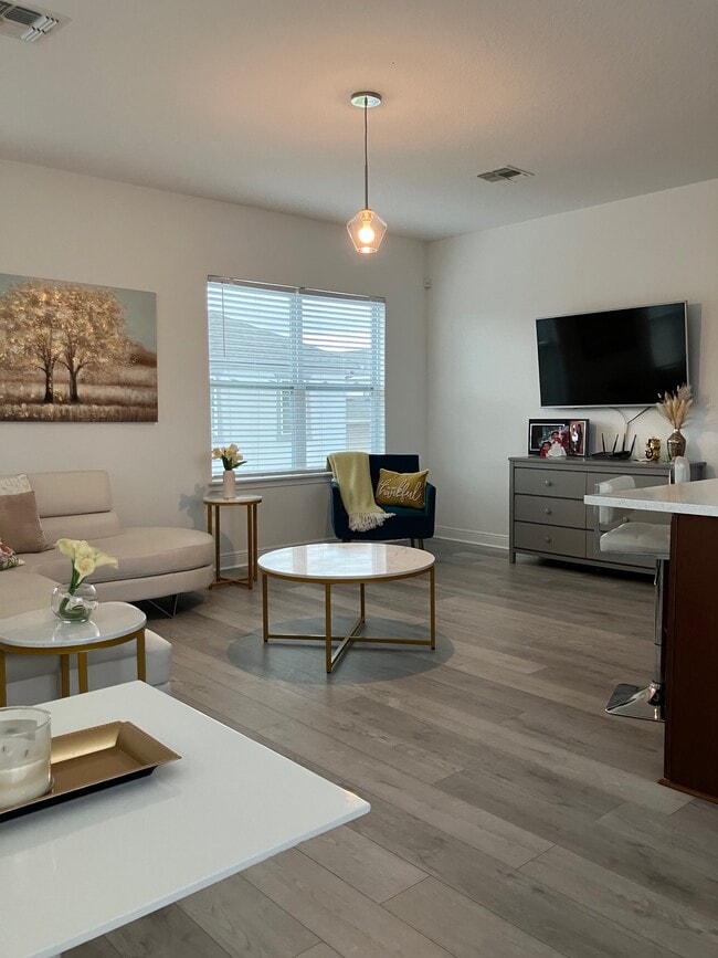 8254 Nemours Pky, Unit Samuel Estrada