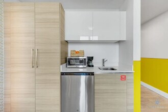 777 N Ocean Dr, Unit SI ID1227251P in Hollywood, FL - Building Photo - Building Photo