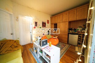 52 Fenway in Boston, MA - Building Photo