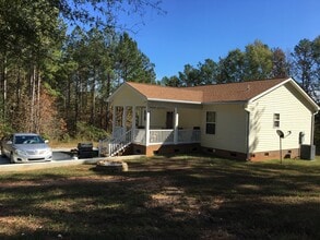 355 Bailey Rd in Lancaster, SC - Building Photo - Building Photo