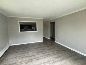 62 Woodland St-Unit -1B in New Britain, CT - Building Photo - Building Photo