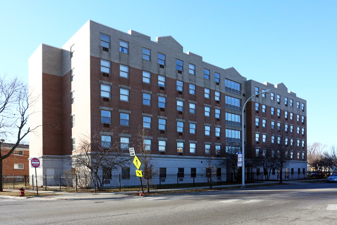 Senior Suites on Belmont Cragin in Chicago, IL - Building Photo