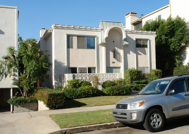 1921 Pelham Ave in Los Angeles, CA - Building Photo - Building Photo