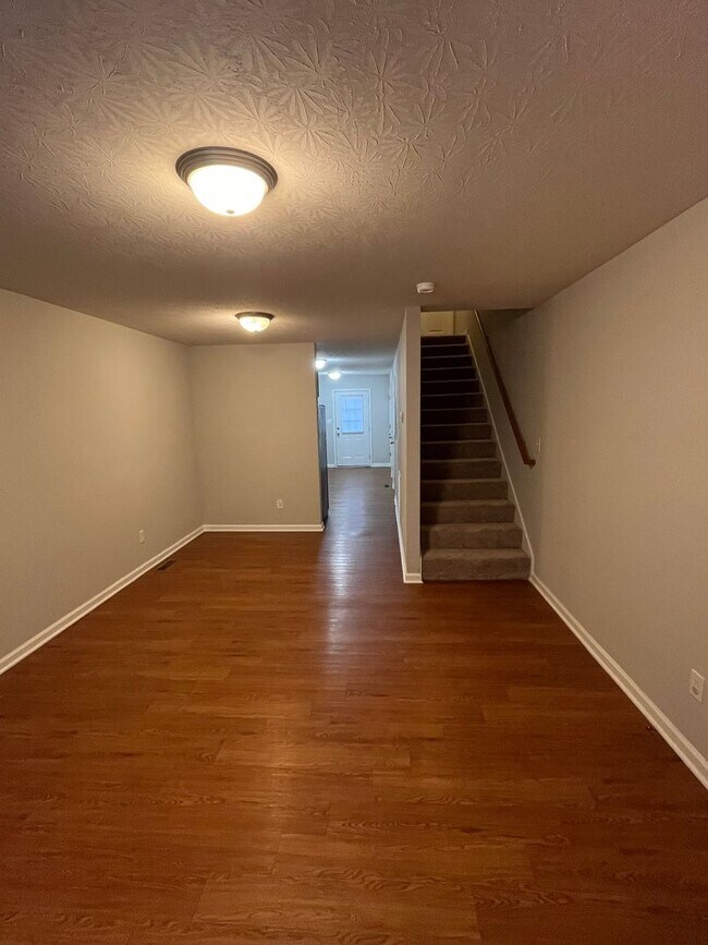 406 Upper Stone Ave in Bowling Green, KY - Foto de edificio - Building Photo