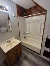 39 Arlington St, Unit 39 arlington st manchester nh #3 in Manchester, NH - Foto de edificio - Building Photo