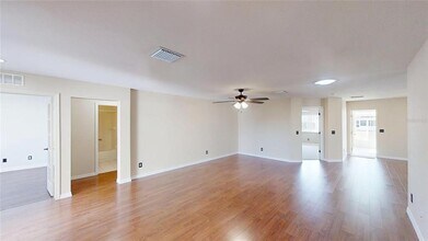 9761 SW 90th St in Ocala, FL - Building Photo - Building Photo