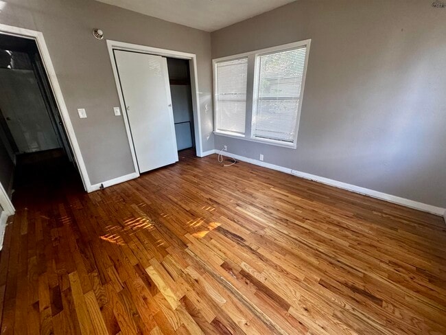 property at 2113 Fillmore St