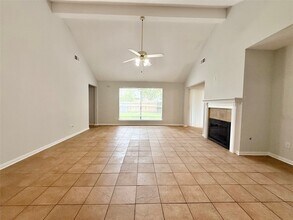 1405 Manor Dr in Rosenberg, TX - Building Photo - Building Photo