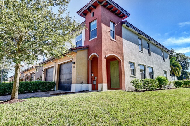 121 Hemingway Ct in Palm Springs, FL - Building Photo - Building Photo