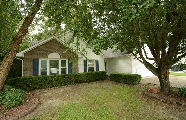 property at 203 S Carlisle Ct