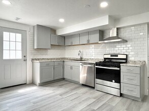 4613 Sentry Dr in Riverton, UT - Building Photo - Building Photo