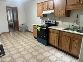 164 Madison Ave in Albany, NY - Building Photo - Building Photo