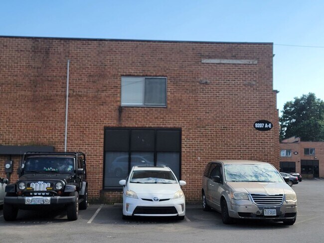 9702 Enterprise Ct in Manassas Park, VA - Building Photo - Building Photo