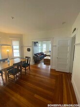 19 Warner St in Somerville, MA - Building Photo - Building Photo