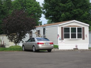 14502 Richmond Ave in Fair Haven, NY - Building Photo - Building Photo