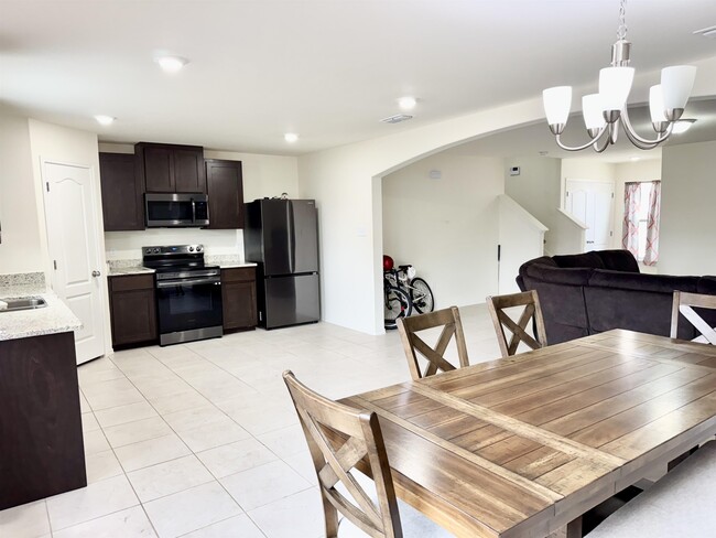 3701 Jaime Martin Dr in Laredo, TX - Building Photo - Building Photo