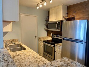 3506 Cove View Blvd, Unit 1608 in Galveston, TX - Building Photo - Building Photo