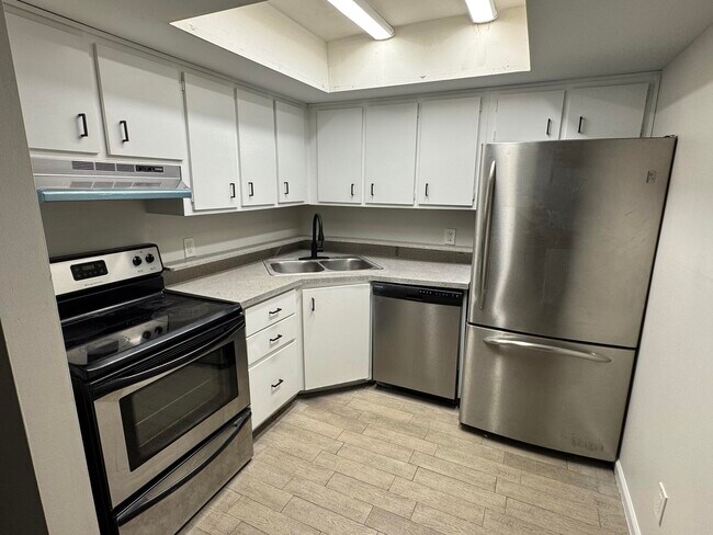 1415 Lake Ave in Lake Worth Beach, FL - Building Photo - Building Photo
