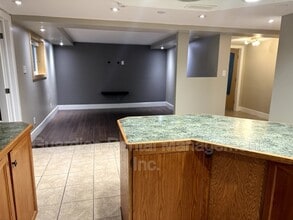 84 Elm St in Thunder Bay, ON - Building Photo - Building Photo