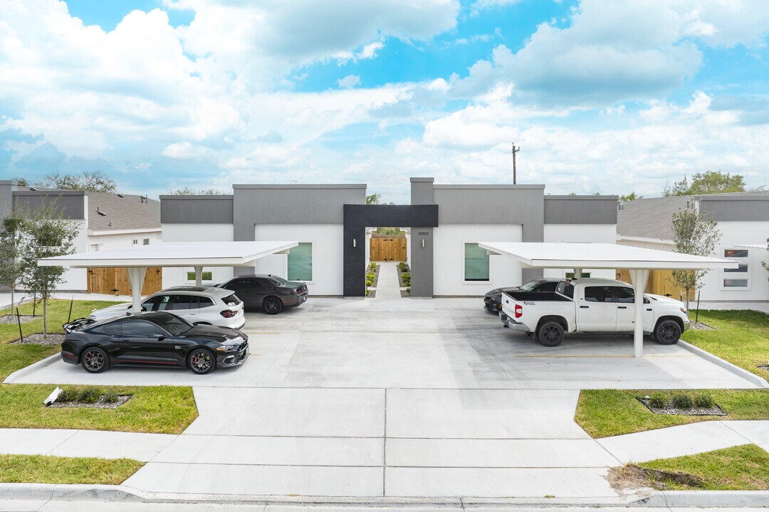 12622 33rd Ln in McAllen, TX - Building Photo