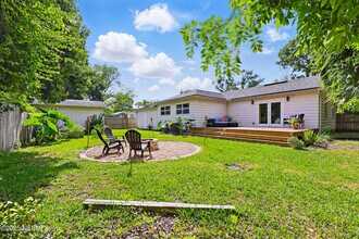 5327 Attleboro St in Jacksonville, FL - Building Photo - Building Photo