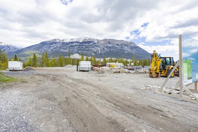 106 Stewart Creek Rise in Canmore, AB - Building Photo - Building Photo