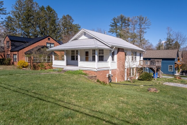 property at 445 S Broad St