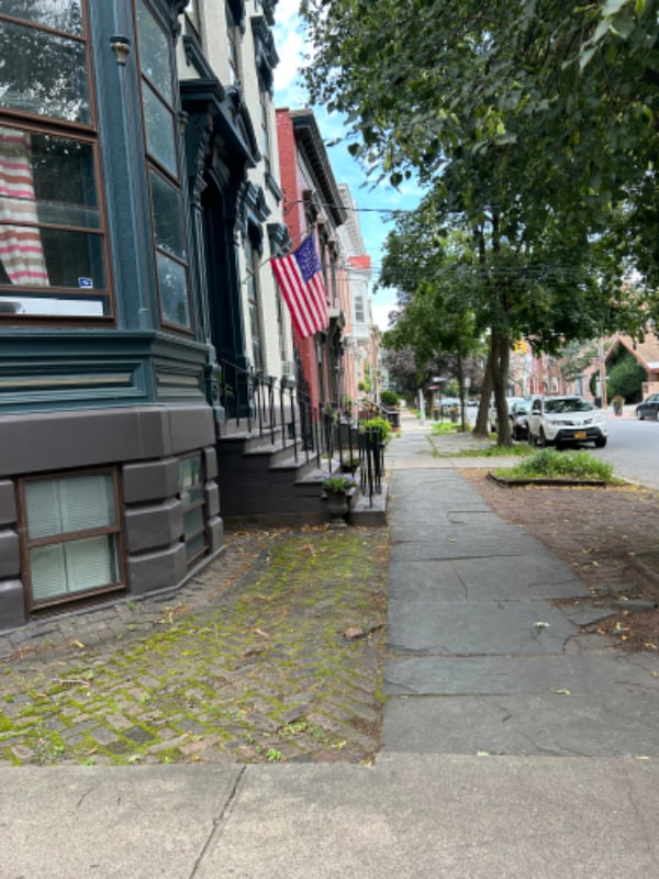 111 Union St in Schenectady, NY - Foto de edificio - Building Photo