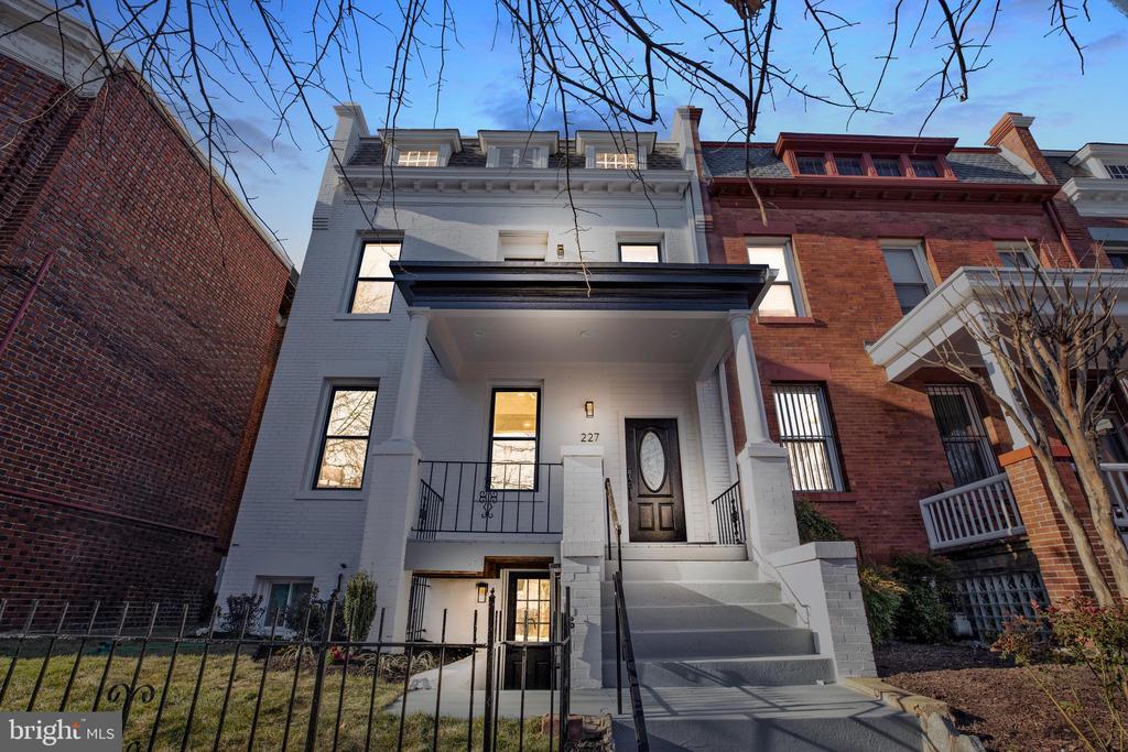 227 S St NW in Washington, DC - Building Photo