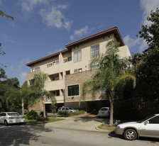 510 Lovett Blvd Apartments