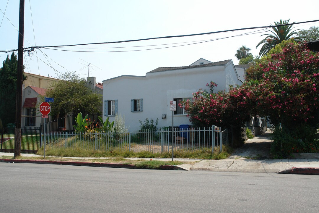 414 S Coronado St in Los Angeles, CA - Building Photo