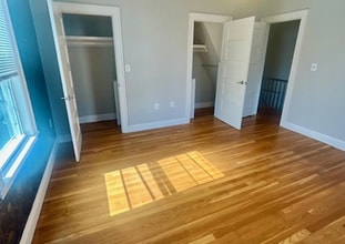13 Pleasant St, Unit 3 in Cambridge, MA - Building Photo - Building Photo