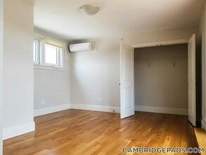 168 Hampshire St in Cambridge, MA - Building Photo - Building Photo