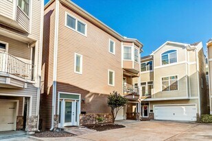 2546 Bevis St in Houston, TX - Building Photo