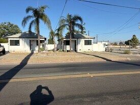 155 S State St in Hemet, CA - Building Photo