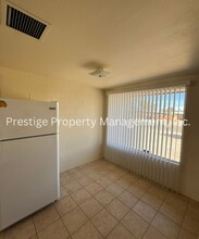 1801 N Bell Ave-Unit -1803 in Tucson, AZ - Building Photo - Building Photo