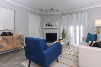 Savannah at North Dallas in Dallas, TX - Building Photo - Interior Photo