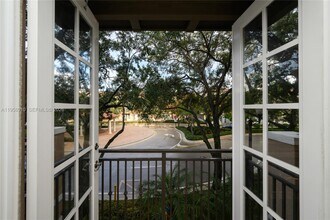 430 SW 147th Ave in Pembroke Pines, FL - Building Photo - Building Photo