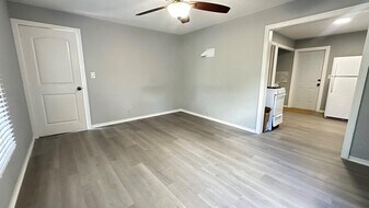 325 N Federal Hwy in Lake Worth Beach, FL - Building Photo