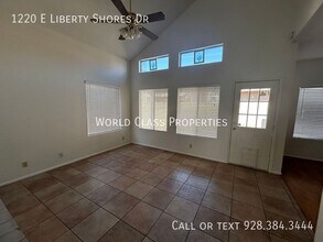 1220 E Liberty Shores Dr in Gilbert, AZ - Building Photo - Building Photo
