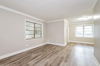 5041 Davis Cove in Memphis, TN - Building Photo - Building Photo