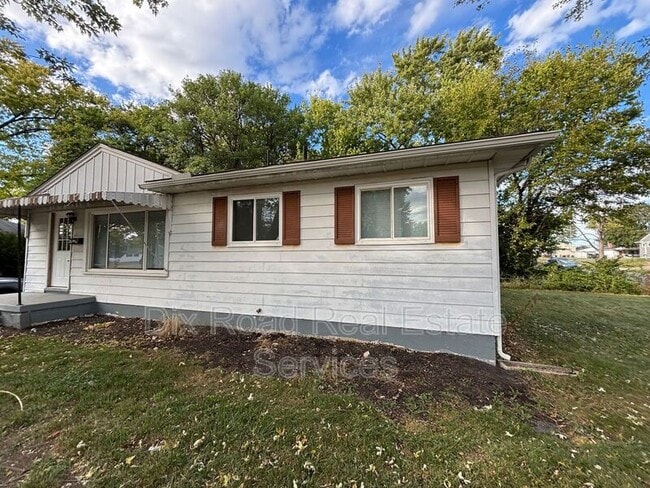 5441 Bayside Dr in Dayton, OH - Building Photo - Building Photo