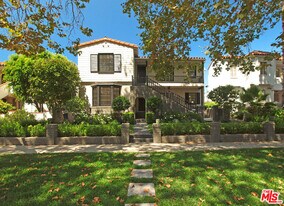 1219 S Crescent Heights Blvd in Los Angeles, CA - Building Photo