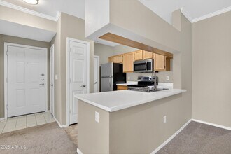 5401 E Van Buren St in Phoenix, AZ - Building Photo - Building Photo