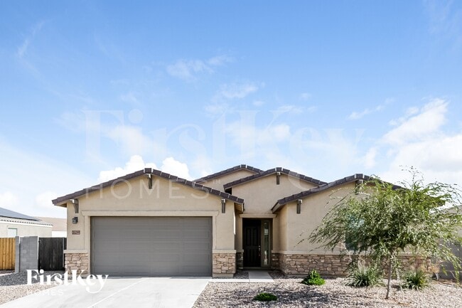 property at 30299 N Hummingbird Ln