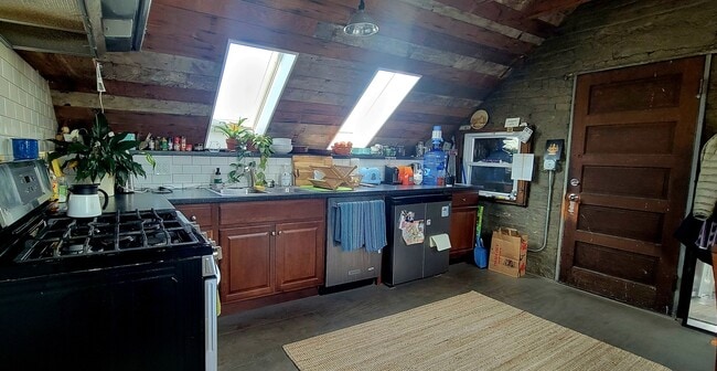 3213 S Lituanica Ave in Chicago, IL - Building Photo - Building Photo