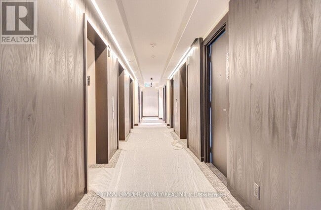 88 Queen St E in Toronto, ON - Building Photo - Building Photo