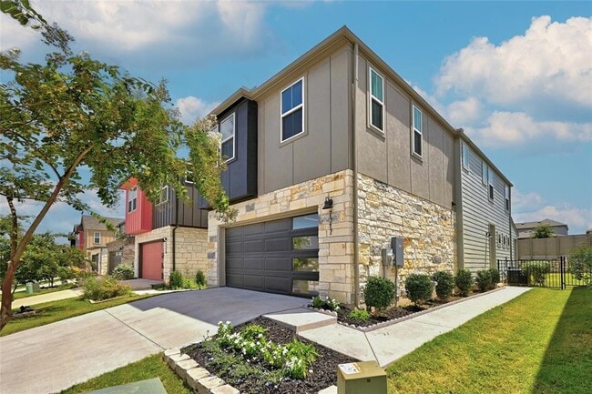 7317 Travertine Spring Dr in Austin, TX - Building Photo - Building Photo