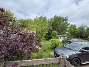 551 Champlain St in Dieppe, NB - Building Photo - Building Photo