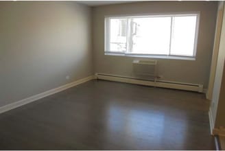 7120 N Sheridan Rd in Chicago, IL - Foto de edificio - Building Photo